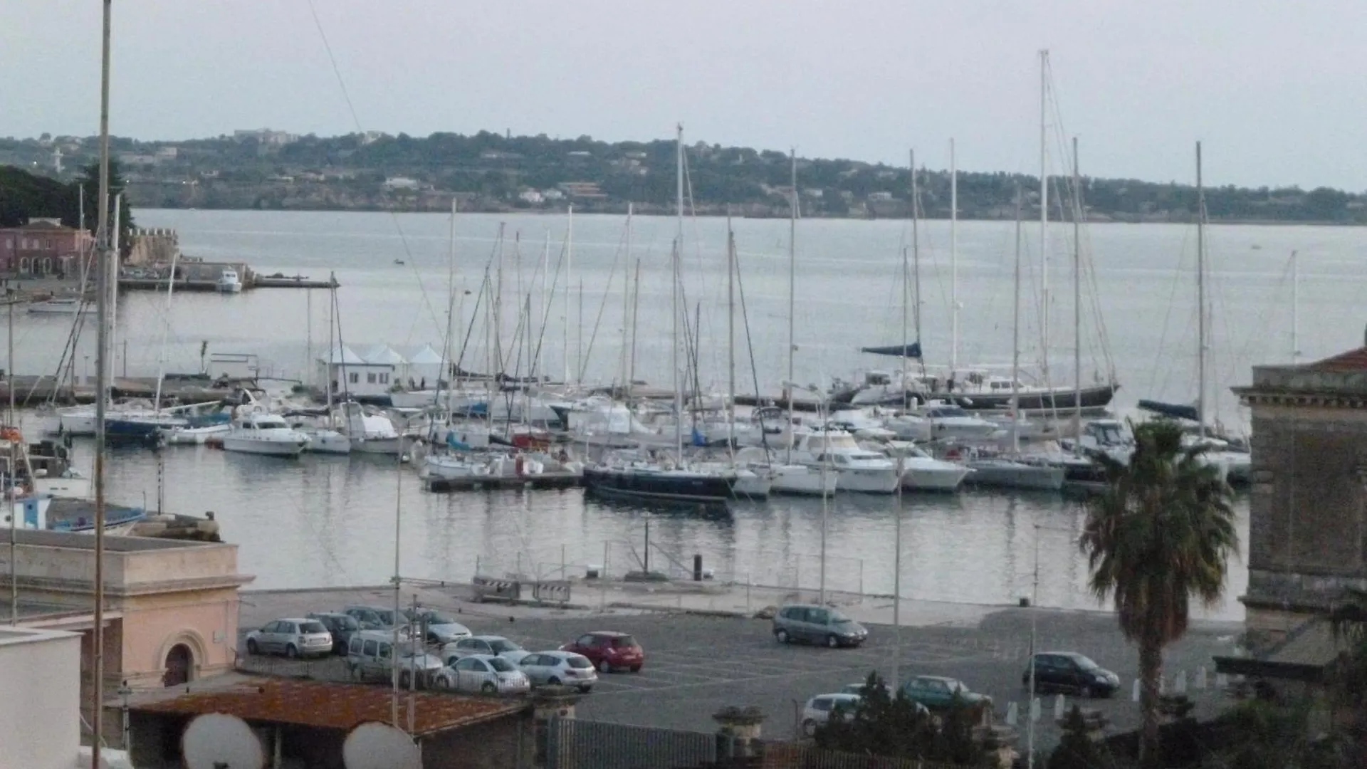 B&B Le Grand Bleu Siracusa - One Hundred Steps From Ortigia -Sea View - Syracuse Italy