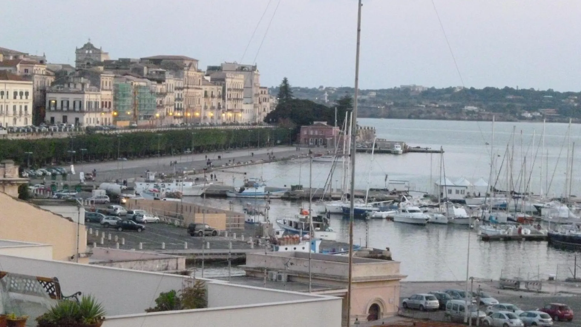 B&B Le Grand Bleu Siracusa - One Hundred Steps From Ortigia -Sea View - Syracuse 3*,  Italy